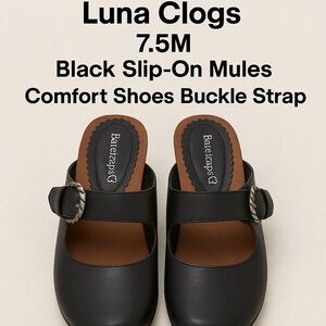 BareTraps Luna Black Clogs Size 7.5M Comfort Slip-On Mules